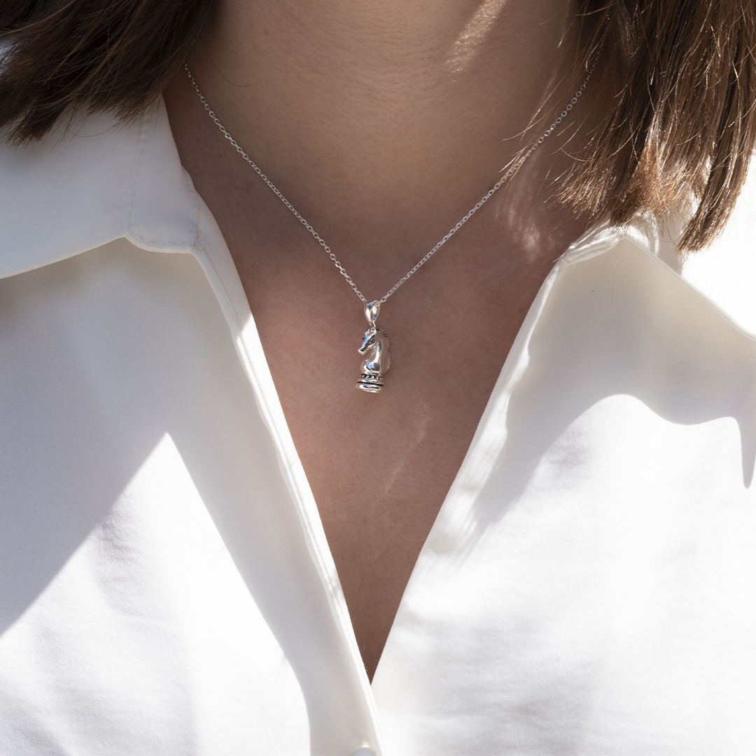 Philia Paris - Collier Cavalier Argent1